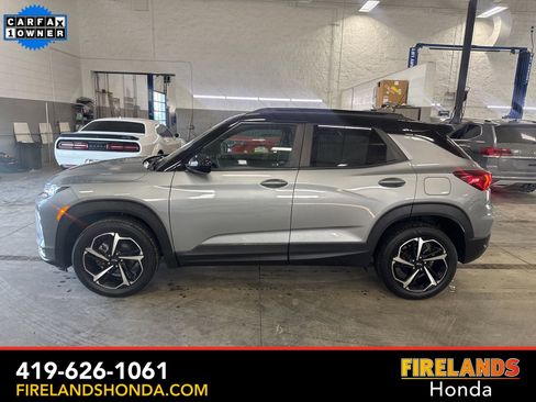 Used 2023 Chevrolet TrailBlazer RS w/ Convenience Package image 1