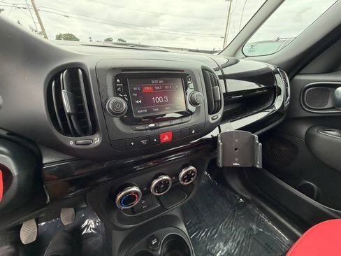 Used 2014 FIAT 500L Pop FWD image 16