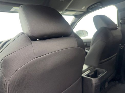 Used 2025 Toyota Tacoma SR5 image 37