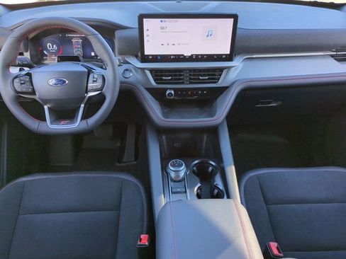 New 2026 Ford Explorer ST w/ Sun And Sound Package image 8