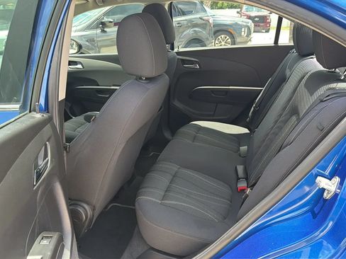 Used 2018 Chevrolet Sonic LT w/ Convenience Package FWD image 15