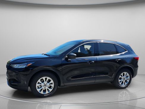 New 2025 Ford Escape Active w/ Tech Pack #1 image 2