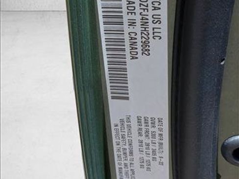 Used 2022 Dodge Challenger R/T Scat Pack RWD image 22
