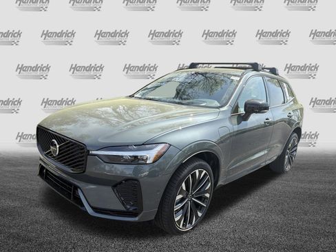 New 2026 Volvo XC60 T8 Ultra w/ Protection Package Premier AWD/4WD image 5