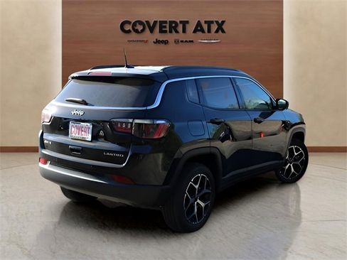 New 2026 Jeep Compass Limited image 5