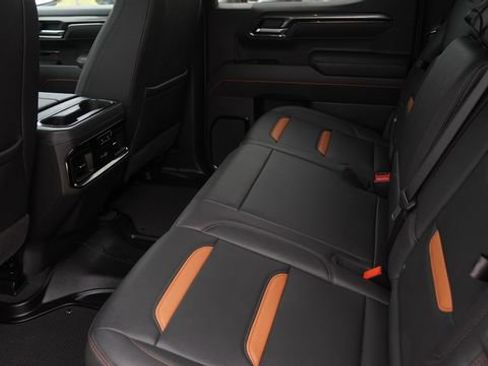 Used 2025 GMC Sierra 1500 AT4 AWD/4WD image 13