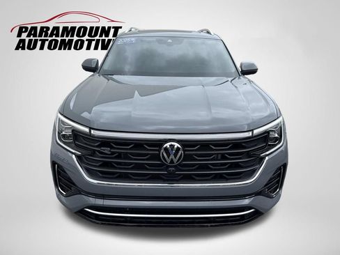 Certified 2025 Volkswagen Atlas SEL Premium R-Line AWD/4WD image 2