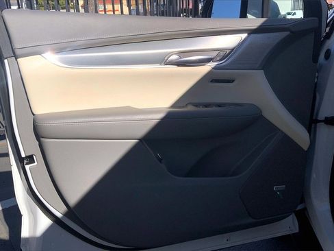 Certified 2023 Cadillac XT5 Premium Luxury w/ Technology Package image 21