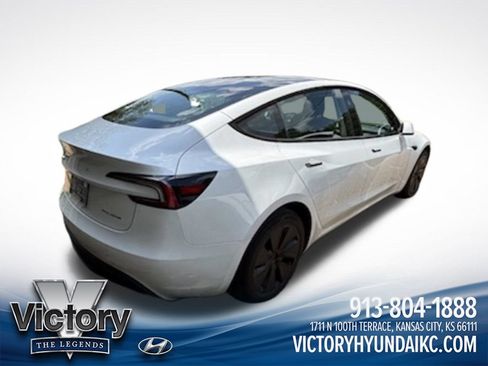 Used 2024 Tesla Model 3 Long Range AWD/4WD image 3