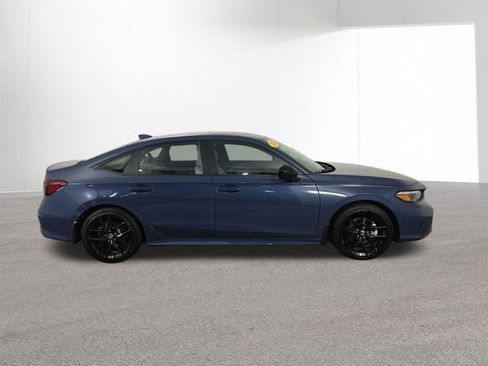 Used 2025 Honda Civic Sport image 42