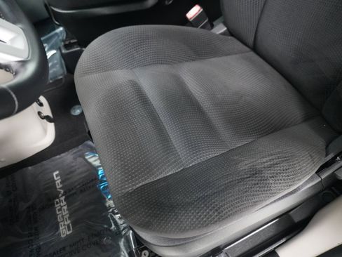 Used 2017 Dodge Grand Caravan SE w/ Power Window Group image 11