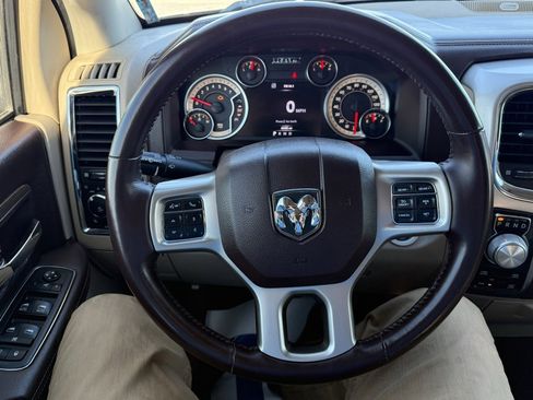 Used 2017 RAM 1500 Laramie w/ Convenience Group image 10