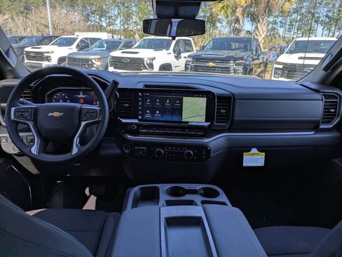 New 2026 Chevrolet Silverado 1500 LT image 15