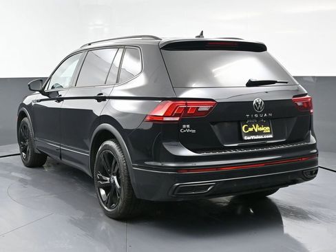 Used 2023 Volkswagen Tiguan SE R-Line image 7
