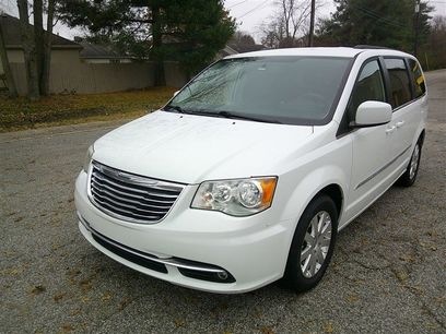 Used 2016 Chrysler Town & Country Touring