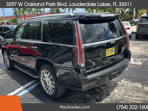 Used 2016 Cadillac Escalade 2WD image 4