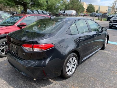 Used 2022 Toyota Corolla LE FWD image 7