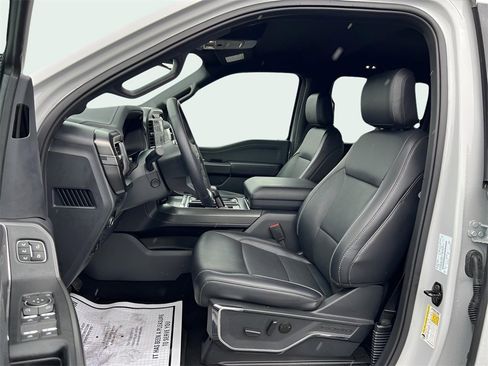 Used 2024 Ford F150 Lariat image 11