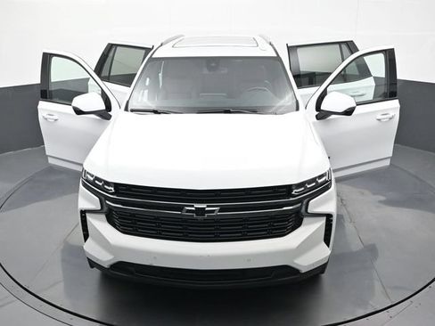 Used 2022 Chevrolet Tahoe RST w/ Luxury Package AWD/4WD image 30
