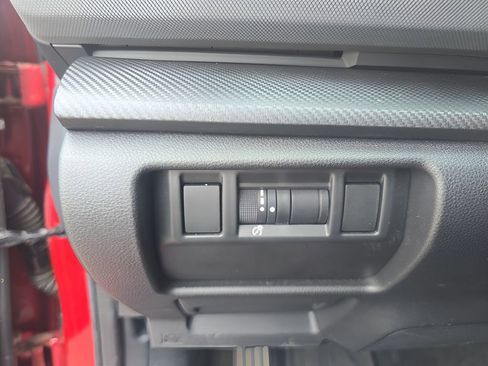 Used 2024 Subaru Crosstrek 2.5i Limited image 19