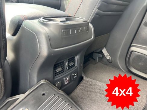 Used 2021 Nissan Titan PRO-4X w/ Pro-4x Convenience Package AWD/4WD image 22
