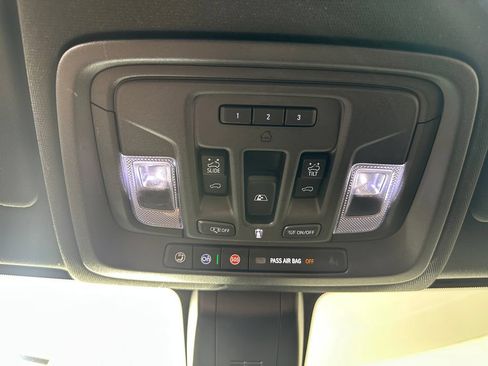 Used 2021 Chevrolet Silverado 3500 High Country w/ Z71 Off-Road Package AWD/4WD image 42