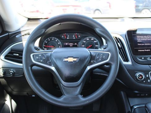 Used 2022 Chevrolet Malibu LT image 22