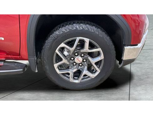Used 2023 GMC Sierra 1500 SLT w/ SLT Premium Plus Package image 19
