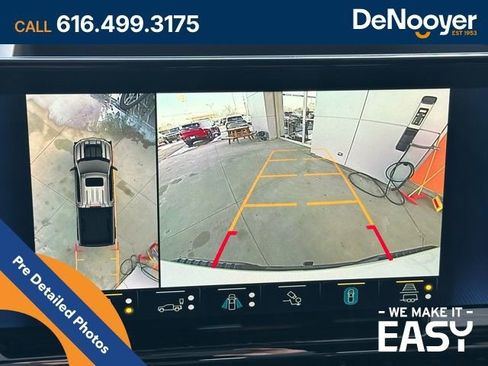 Used 2023 Chevrolet Silverado 1500 ZR2 w/ Technology Package image 43