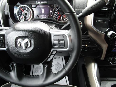 Used 2022 RAM 2500 Laramie AWD/4WD image 15