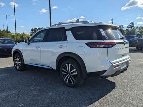 Certified 2024 Nissan Pathfinder Platinum w/ Cargo Package image 6