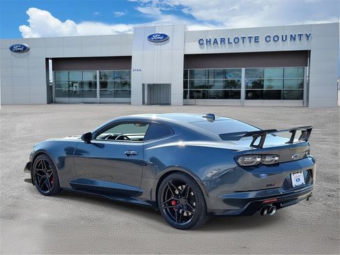 Used 2021 Chevrolet Camaro ZL1 image 3