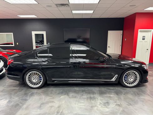 Used 2018 BMW ALPINA B7 xDrive AWD/4WD image 12
