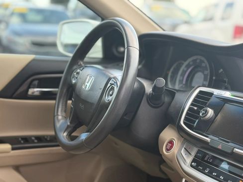 Used 2013 Honda Accord EX-L image 38
