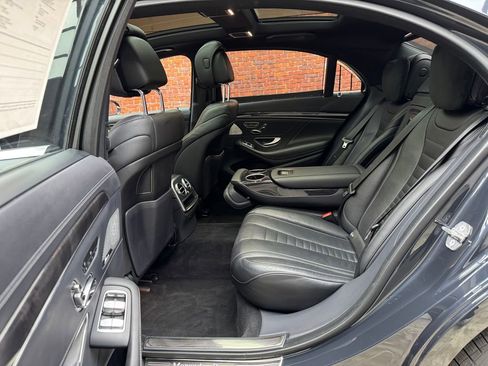 Used 2020 Mercedes-Benz S 560 4MATIC Sedan image 22