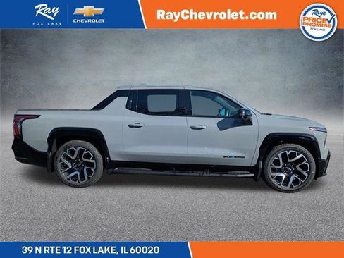 New 2025 Chevrolet Silverado EV RST image 3