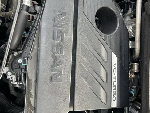 Used 2022 Nissan Rogue SV image 30