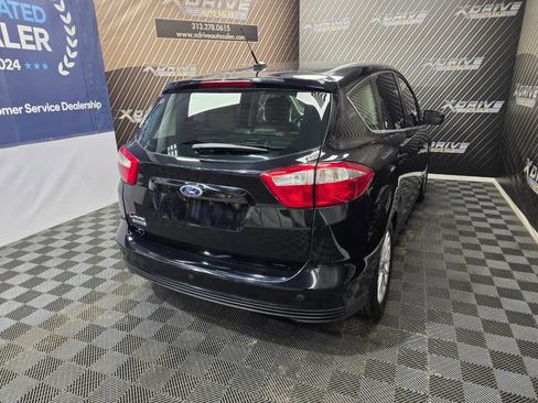 Used 2016 Ford C-MAX Energi SEL w/ Equipment Group 302A image 15