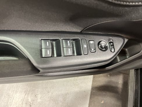 Used 2020 Honda Civic EX image 30