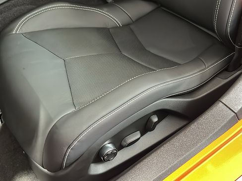 New 2025 Chevrolet Corvette Stingray Preferred Conv w/ Z51 Performance Package image 11