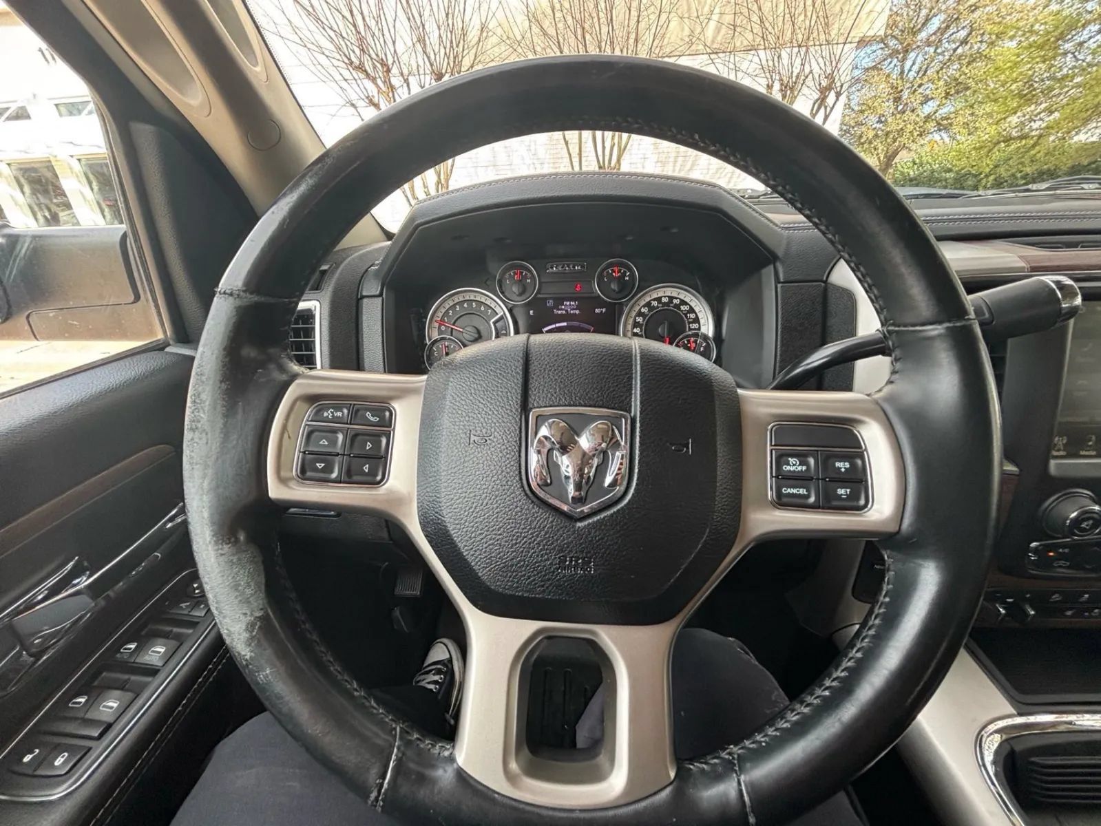 Used 2017 RAM 2500 Laramie w/ Off Road Package AWD/4WD image 23
