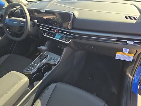 New 2026 Kia Sportage SX image 14