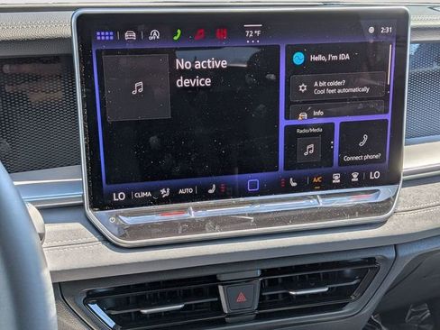 New 2026 Volkswagen Tiguan SE image 12