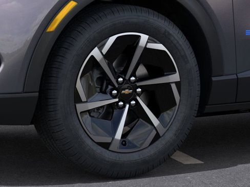 New 2026 Chevrolet Equinox EV LT image 10