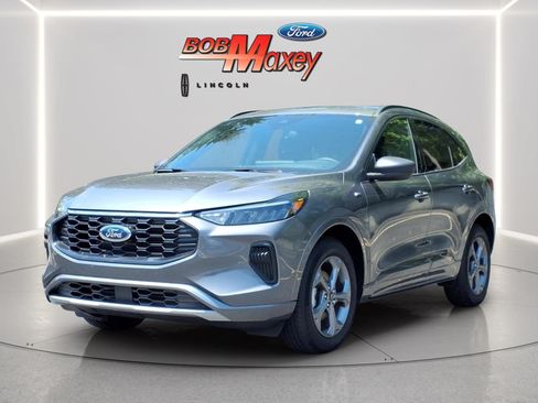 Used 2023 Ford Escape ST-Line w/ Tech Pack #1 AWD/4WD image 1