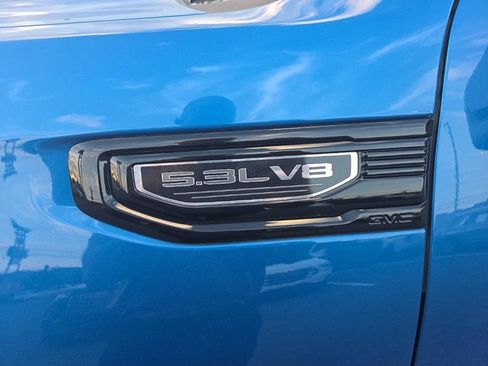 Used 2023 GMC Sierra 1500 Elevation AWD/4WD image 9