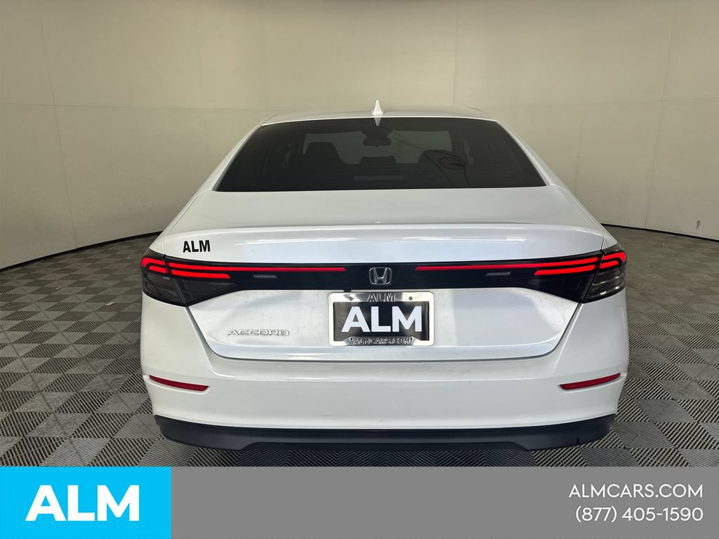 Used 2023 Honda Accord EX image 8