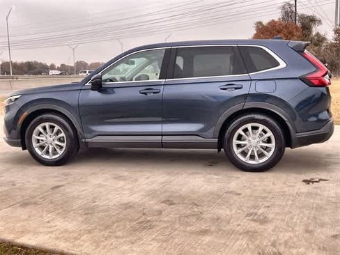 Certified 2025 Honda CR-V EX image 4