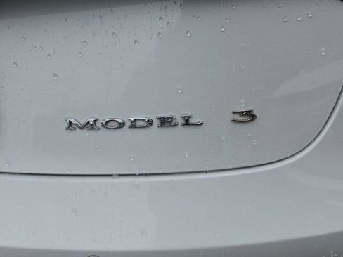 Used 2019 Tesla Model 3 Standard Range Plus RWD image 23
