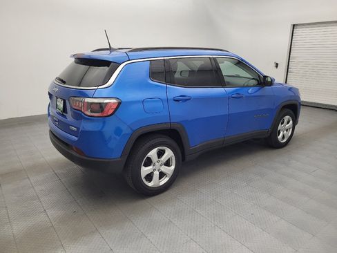 Used 2017 Jeep Compass Latitude w/ Popular Equipment Group AWD/4WD image 10